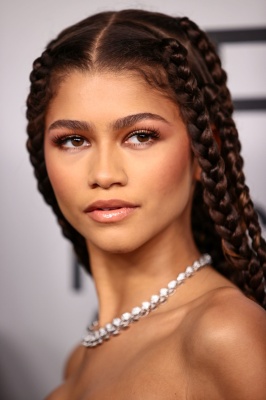 zendaya_0001.jpg