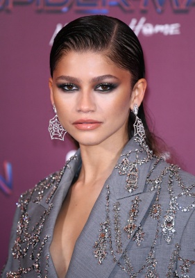 zendaya_0215.jpg