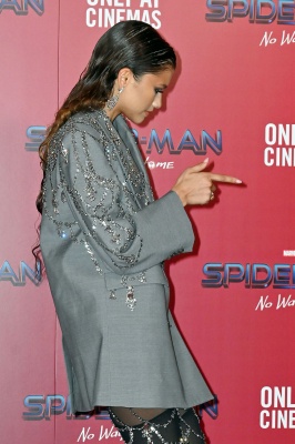 zendaya_0415.jpg