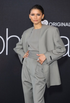 zendaya_0001.jpg