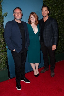 014_jurassic_world_the_ride_grand_opening_celebration_2019.jpg