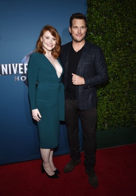 035_jurassic_world_the_ride_grand_opening_celebration_2019.jpg
