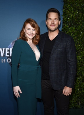 049_jurassic_world_the_ride_grand_opening_celebration_2019.jpg