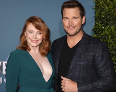 057_jurassic_world_the_ride_grand_opening_celebration_2019.jpg