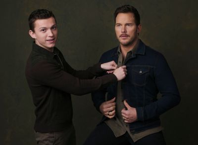 137569763_shutterstock_editorial_onward_portrait_session_los_a_10562864a.jpg