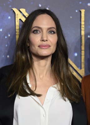 angelina_0007.jpg