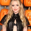 Filename=kathryn_0028.jpg
Filesize=1322KiB
Dimensions=3023x3984
Date added=Feb 12, 2023 kathryn_0028.jpg