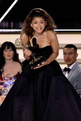 zendaya_0100.jpg