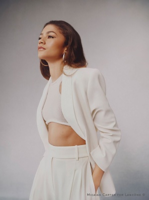 zendaya_0003.jpg