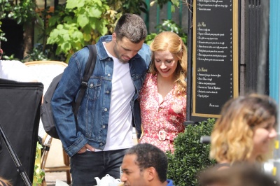 114827946_jessica-chastain-and-sebastian-stan-2.jpg