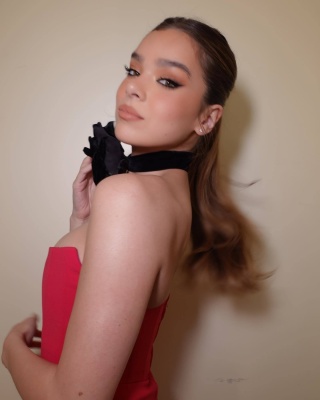 hailee_0002.jpg
