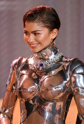 zendaya_0100.jpg