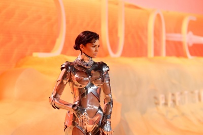 zendaya_0503~0.jpg