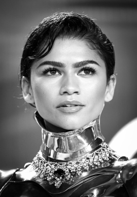 zendaya_0813.jpg