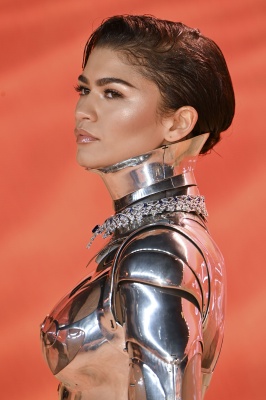 zendaya_1013.jpg