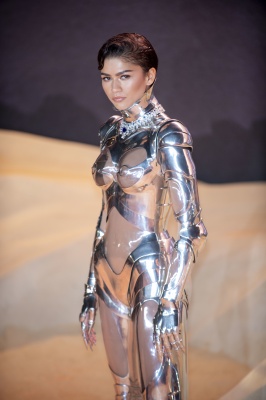 zendaya_1073.jpg