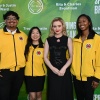 Filename=kathryn_0018.jpg
Filesize=780KiB
Dimensions=3000x1999
Date added=Jun 11, 2024 kathryn_0018.jpg