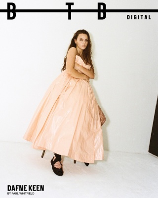 dafne_0001.jpg
