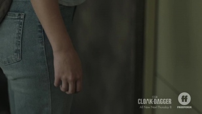cloakanddagger_122.jpg