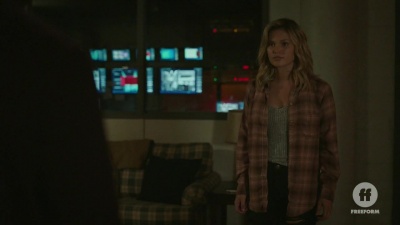 cloakanddagger_253.jpg